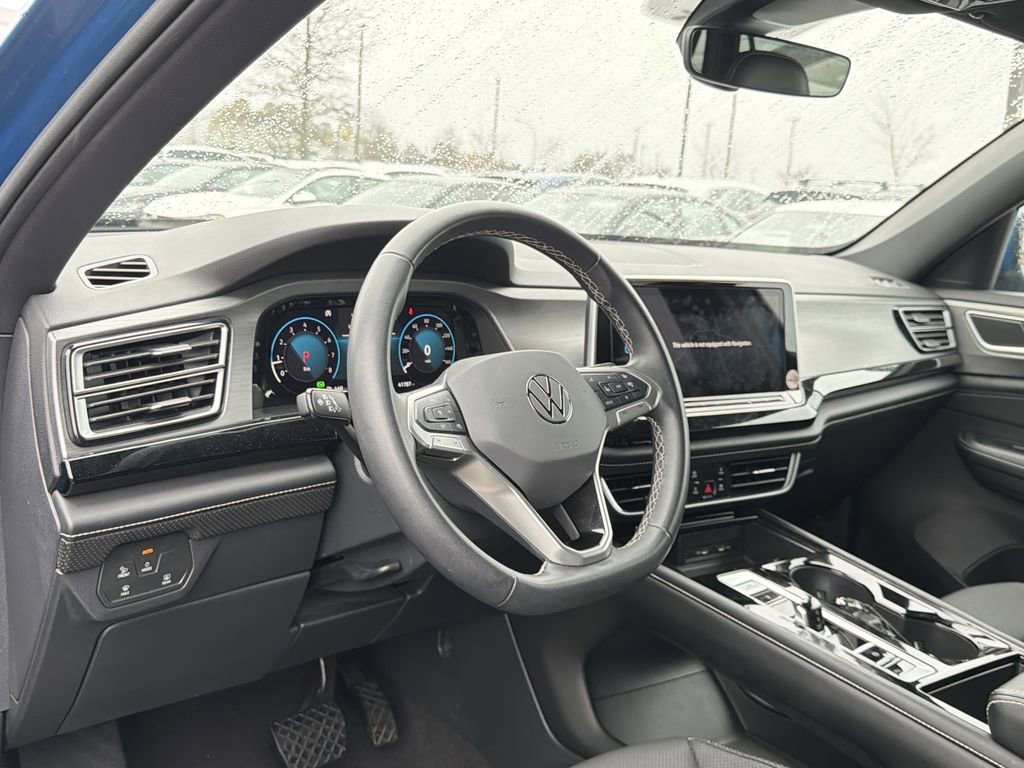 Used 2024 Volkswagen Atlas Cross Sport SE image 10