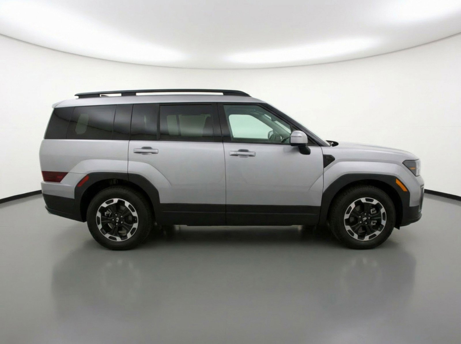 Used 2025 Hyundai Santa Fe SEL FWD image 11