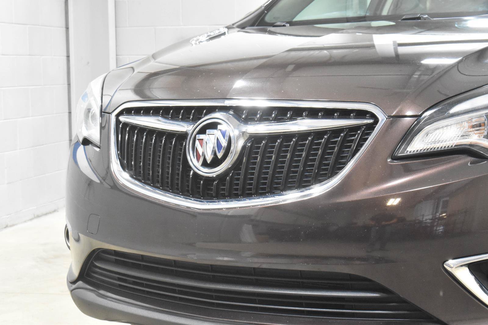 Used 2020 Buick Envision Preferred AWD/4WD image 30