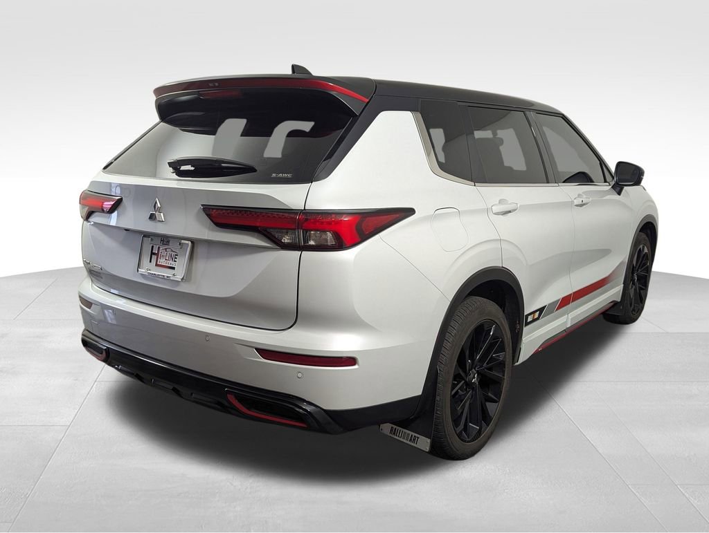 Used 2024 Mitsubishi Outlander Ralliart AWD/4WD image 30