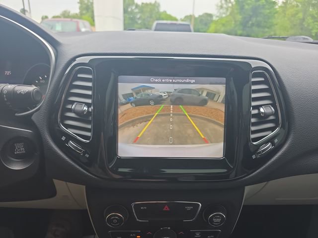 Used 2020 Jeep Compass Limited FWD image 15