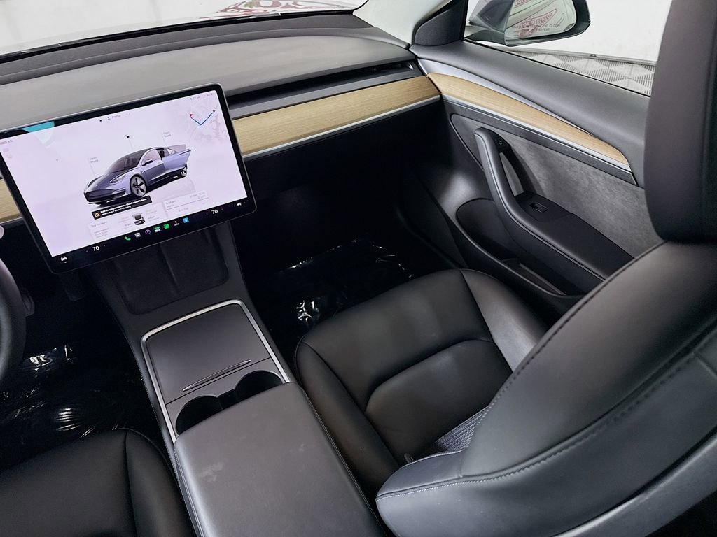 Used 2022 Tesla Model 3 Long Range AWD/4WD image 25