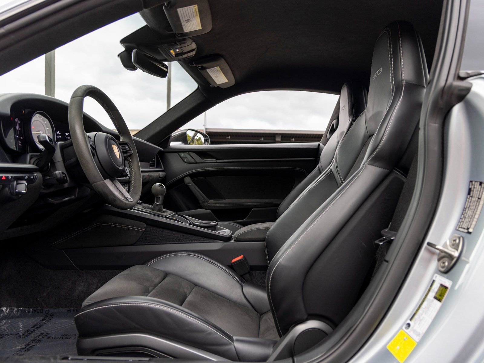 Certified 2022 Porsche 911 GT3 image 30
