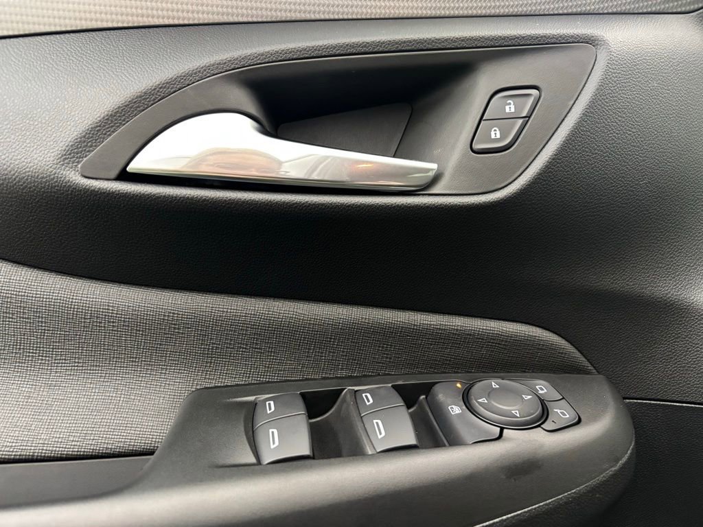 New 2026 Buick Envista Avenir image 17