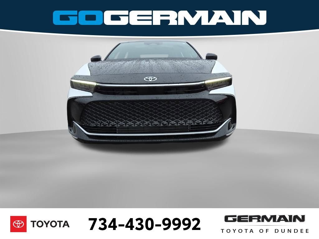 New 2026 Toyota Crown Platinum image 3