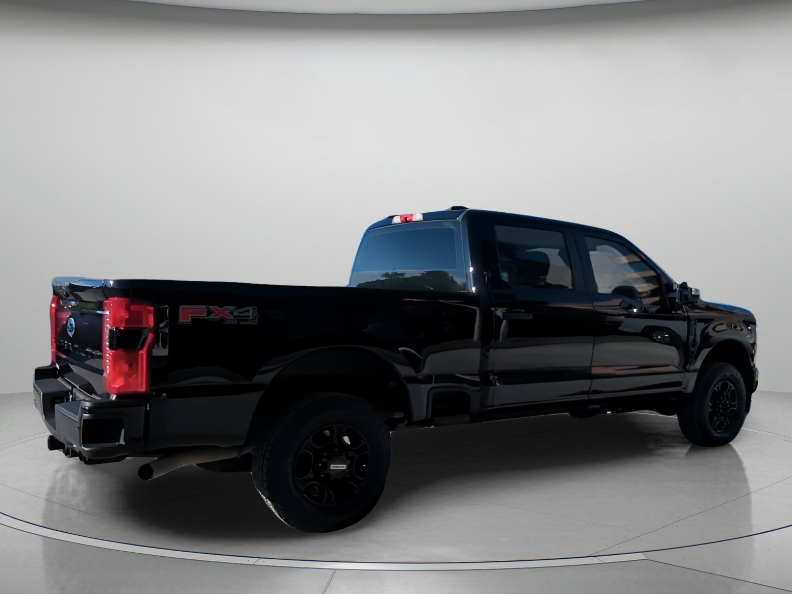Certified 2024 Ford F250 XL w/ STX Appearance Package image 28