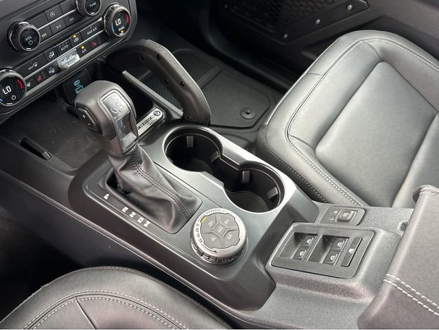 New 2025 Ford Bronco Badlands image 32