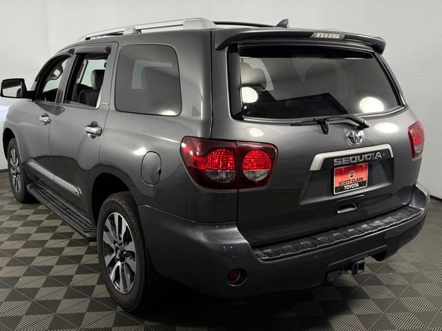 Used 2021 Toyota Sequoia Limited AWD/4WD image 33