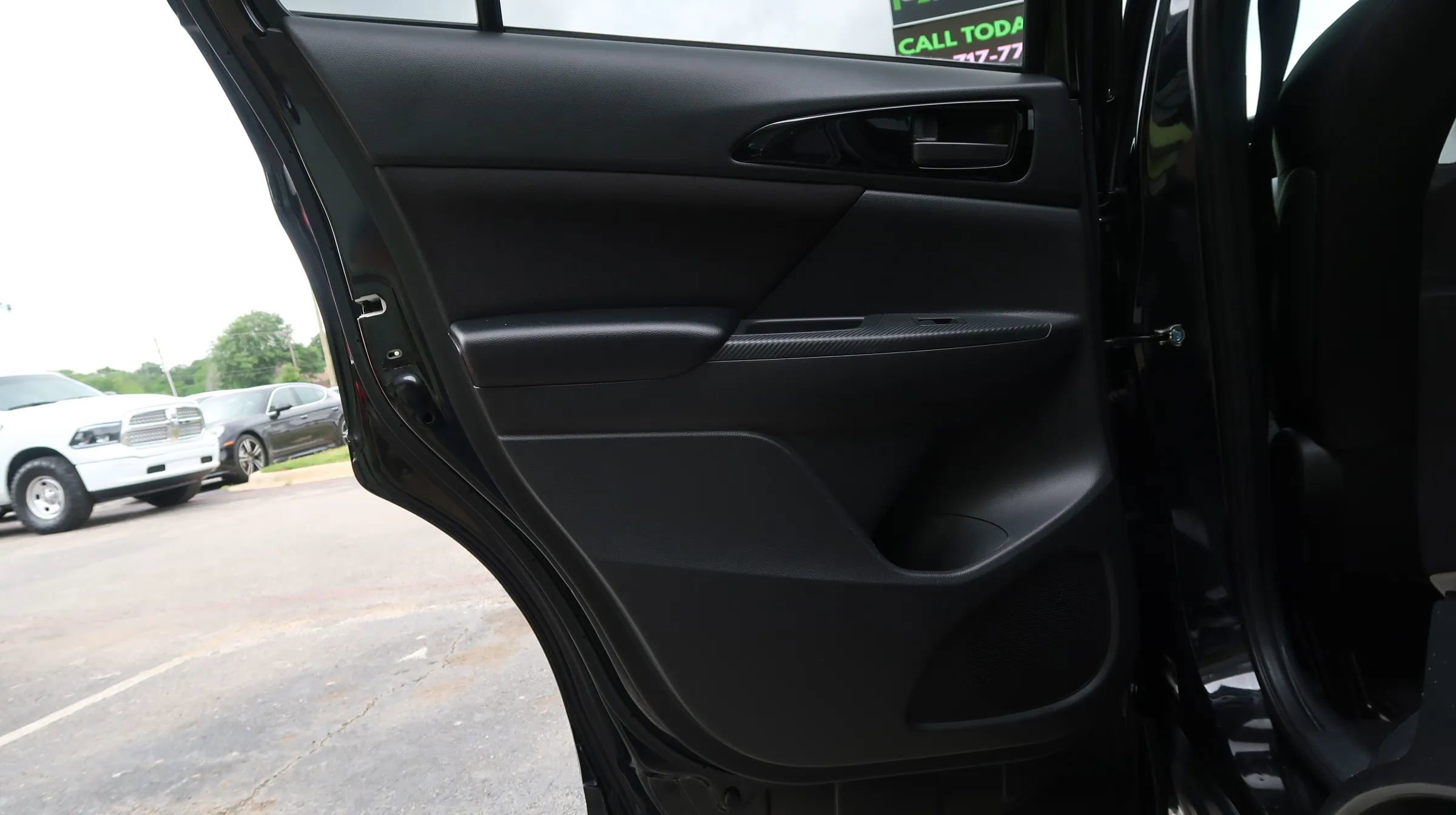 Used 2019 Mitsubishi Eclipse Cross ES image 43