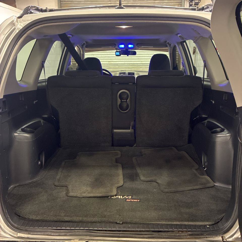 Used 2010 Toyota RAV4 Sport AWD/4WD image 21