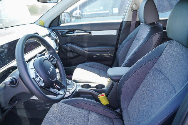 Used 2025 Kia Seltos X-Line AWD/4WD image 20