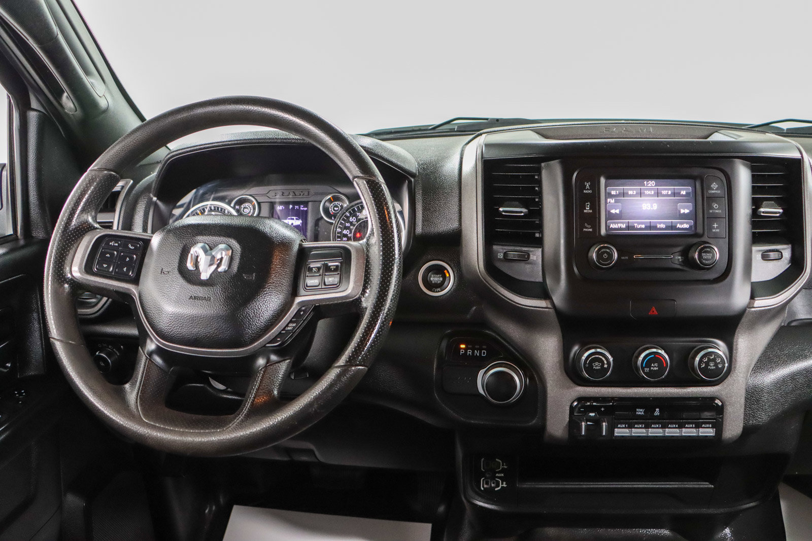 Used 2021 RAM 2500 Tradesman w/ Chrome Appearance Group image 19