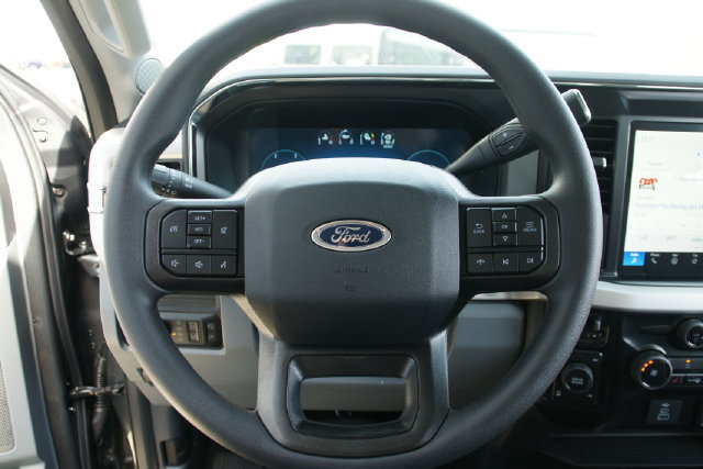 New 2026 Ford F350 XLT w/ XLT Premium Package AWD/4WD image 23