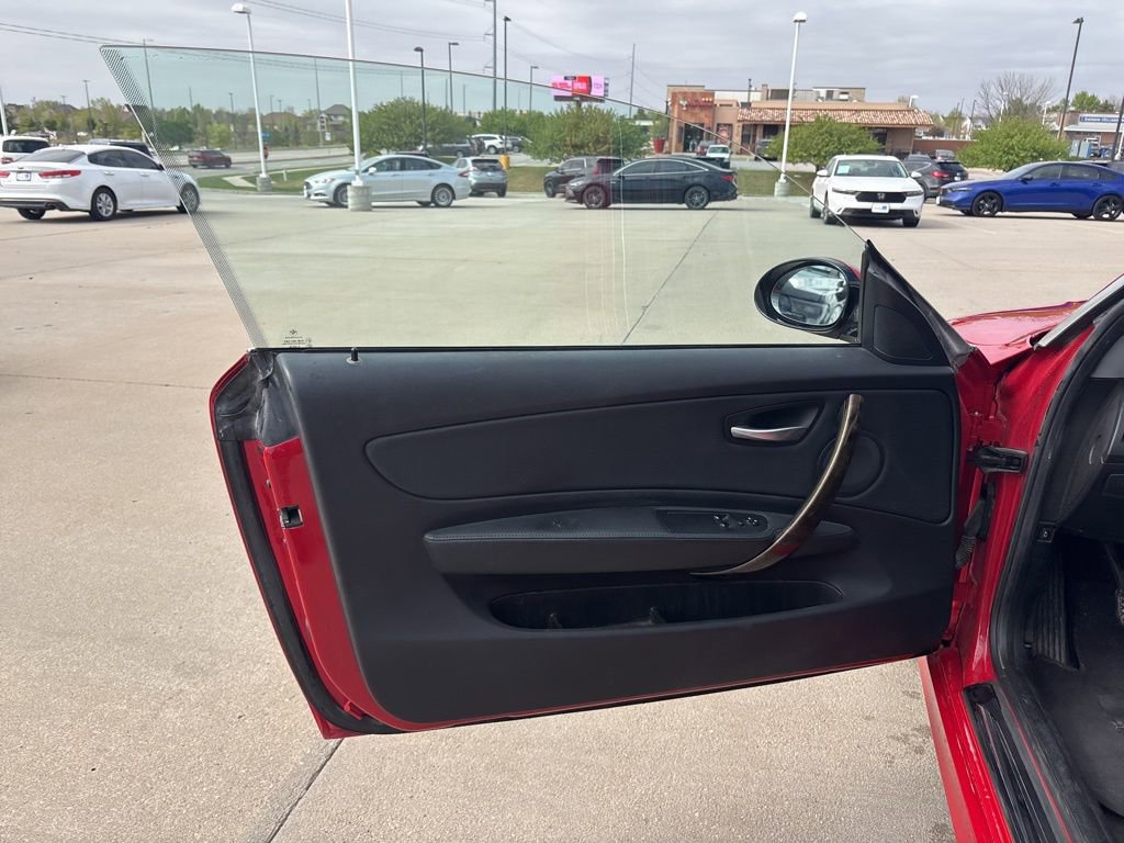 Used 2009 BMW 128i Coupe image 9