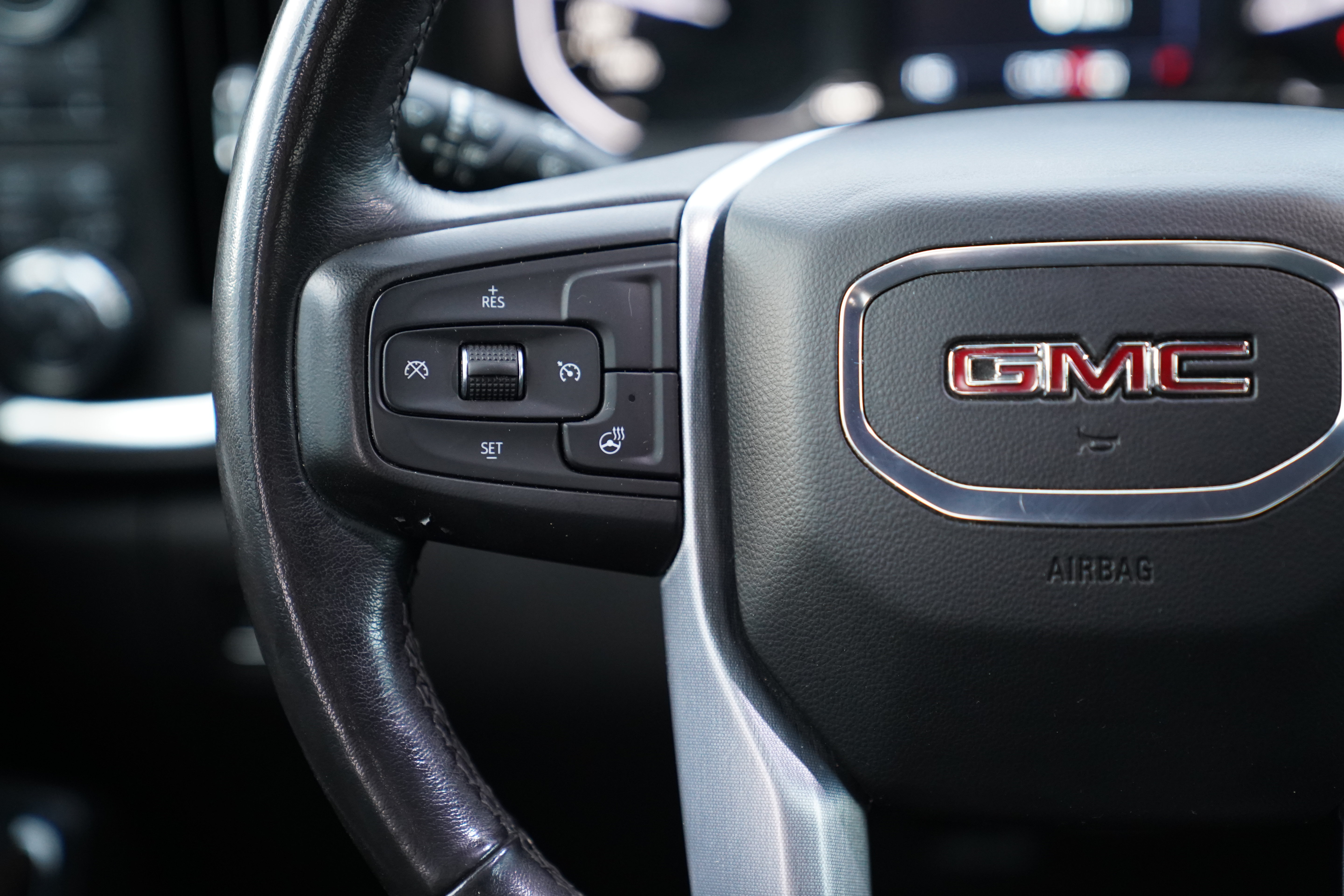 Used 2021 GMC Sierra 1500 Elevation w/ X31 Off-Road Package AWD/4WD image 18