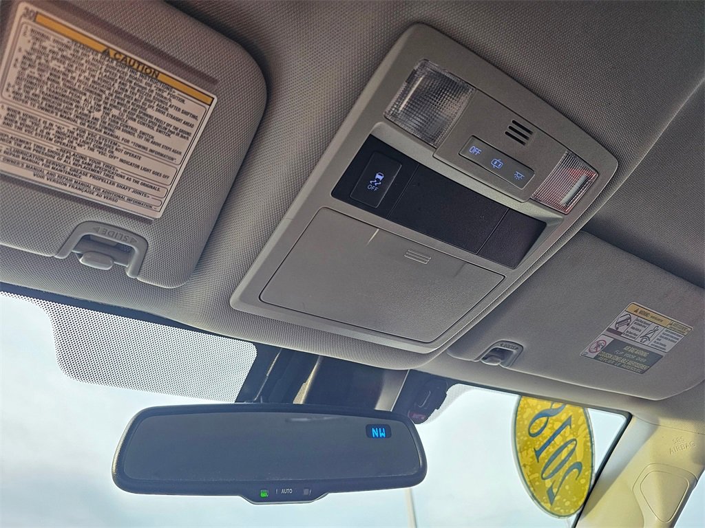 Used 2018 Toyota Tacoma SR5 image 28