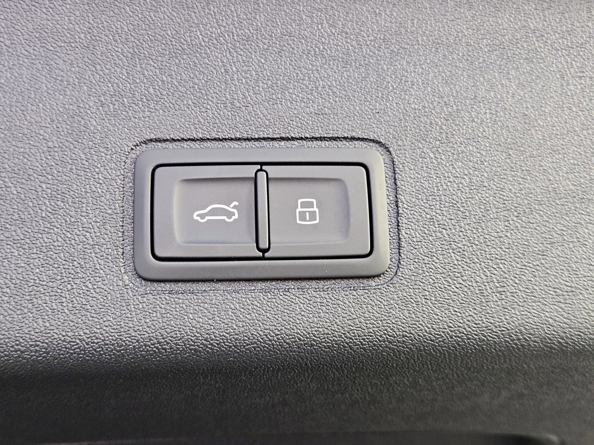 New 2026 Audi Q3 quattro 2.0T AWD/4WD image 12