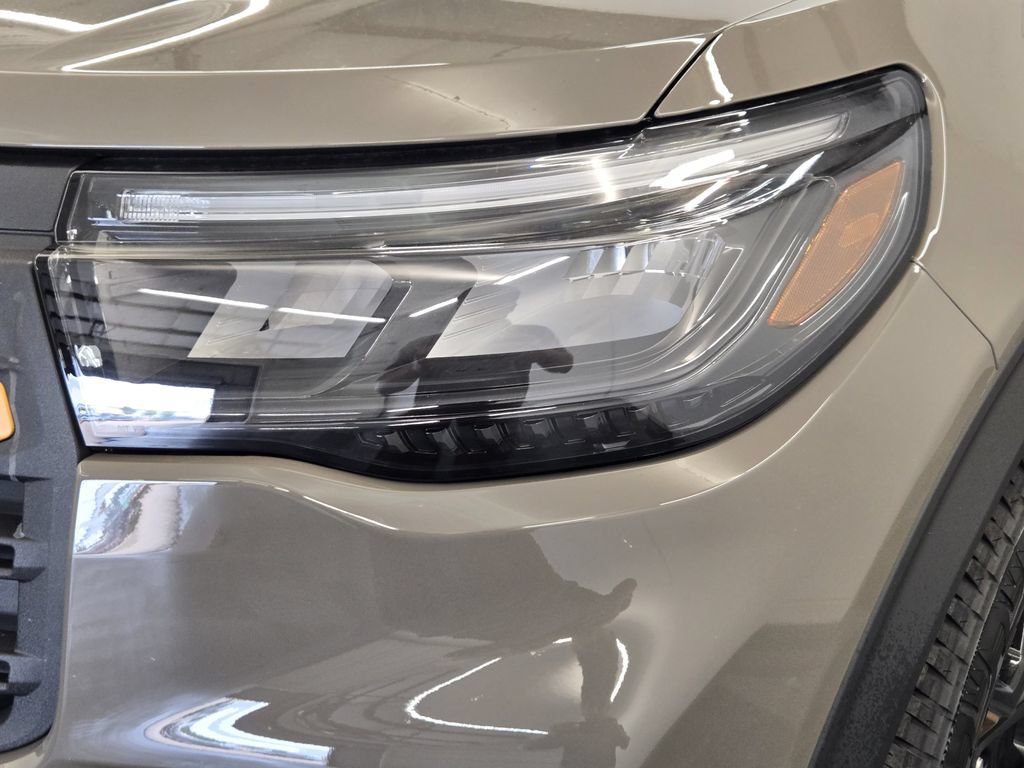 New 2026 Ford Explorer Tremor w/ Tremor Ultimate Package AWD/4WD image 7