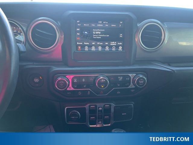 Used 2021 Jeep Wrangler Unlimited Sahara w/ Cold Weather Group AWD/4WD image 29