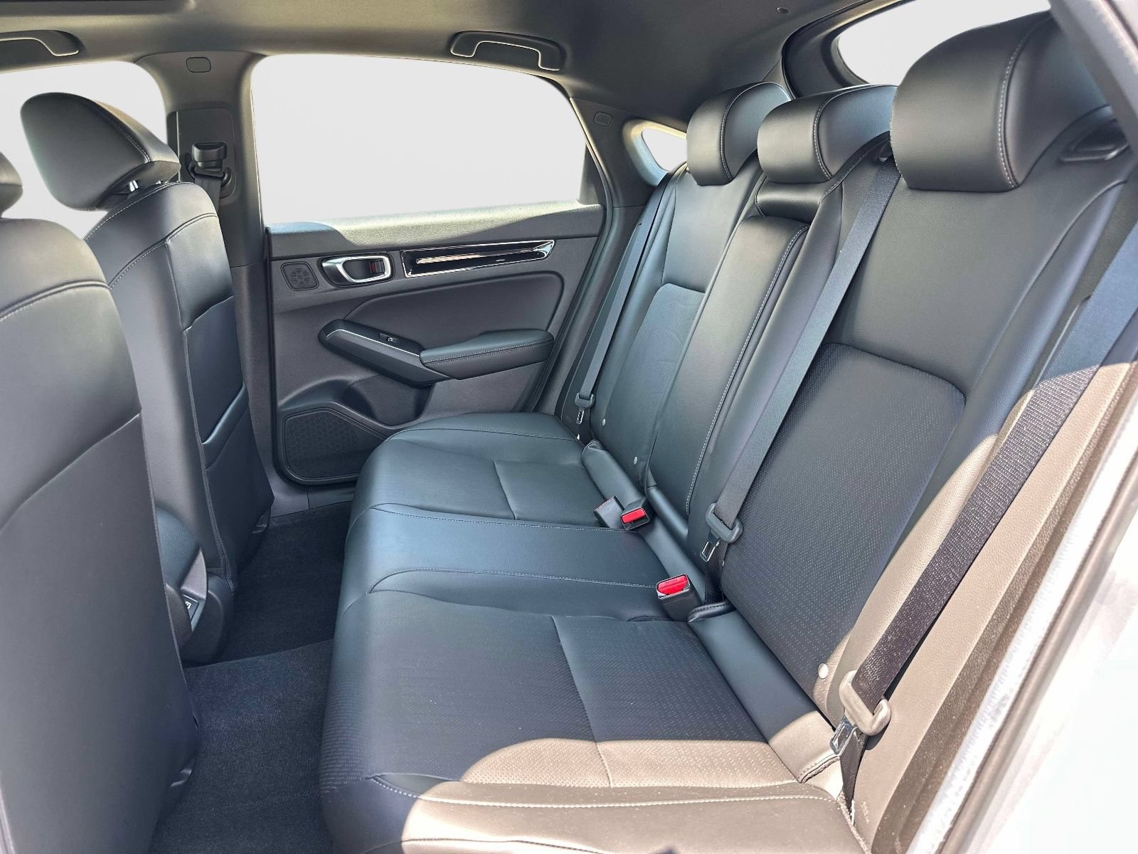 Used 2024 Honda Civic Sport Touring image 13