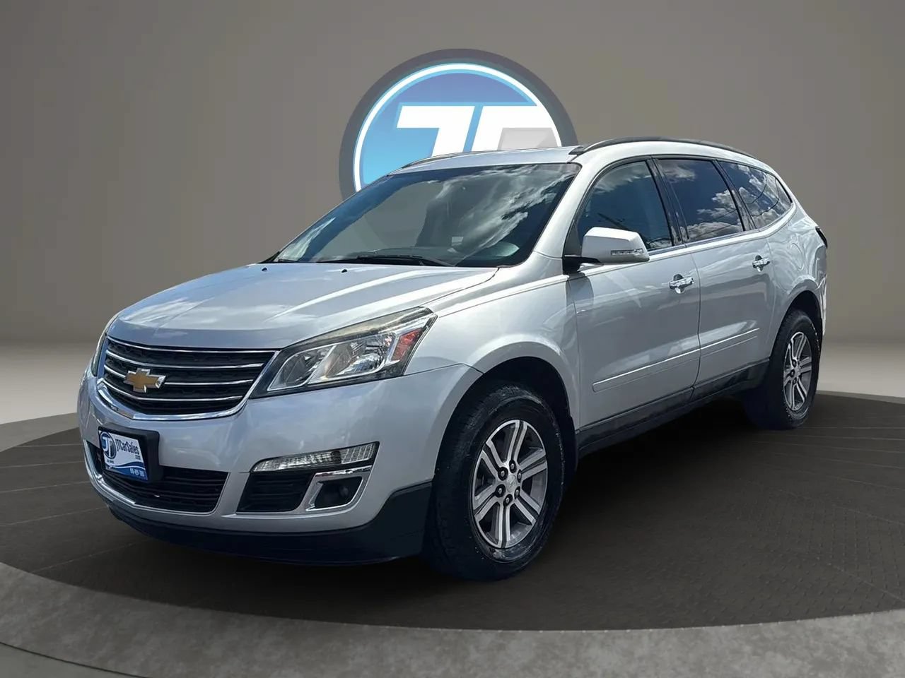 Used 2017 Chevrolet Traverse LT FWD image 4
