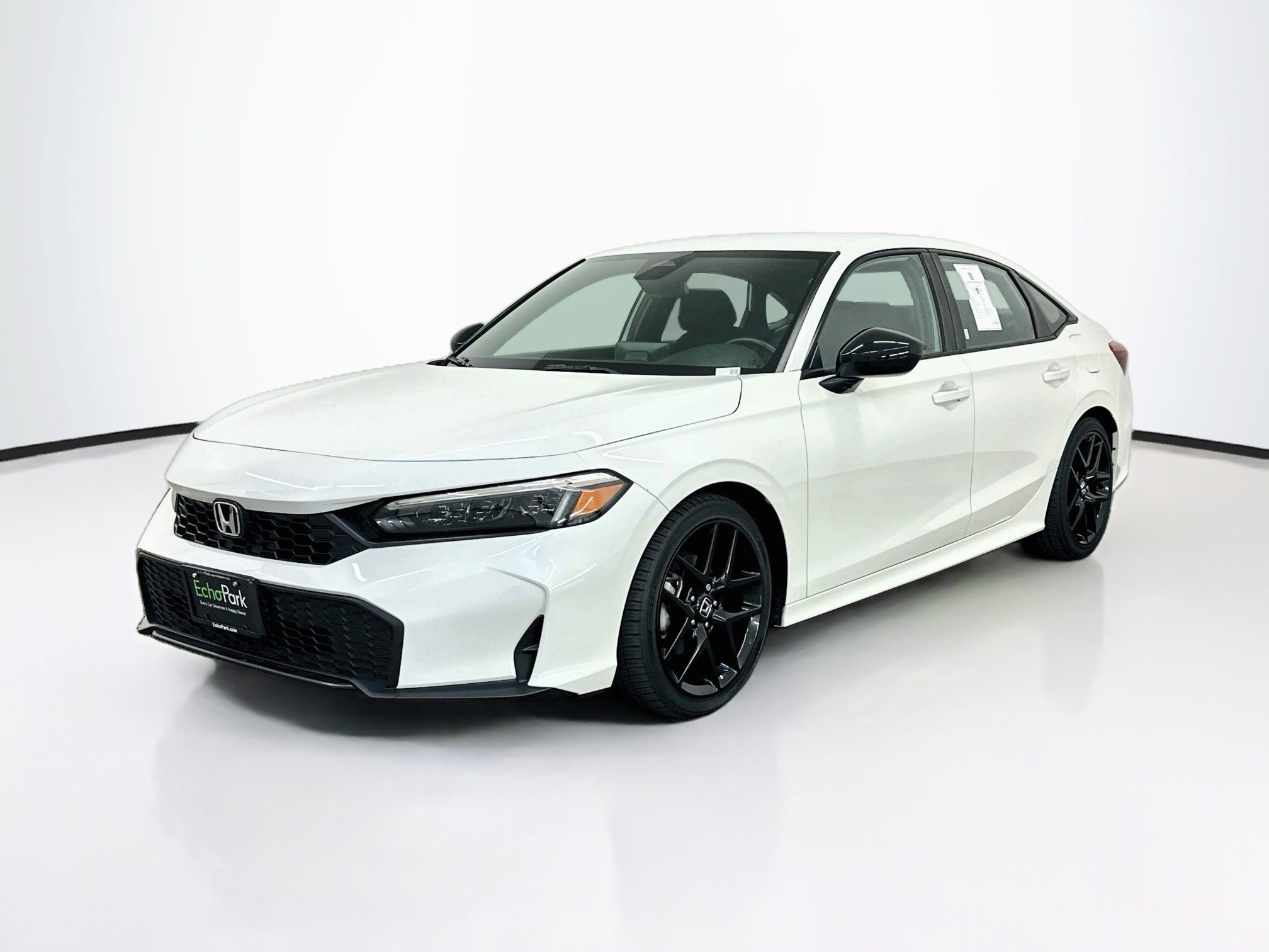 Used 2025 Honda Civic Sport image 3