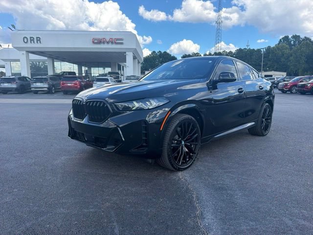 Used 2024 BMW X6 xDrive40i w/ Premium Package AWD/4WD image 1