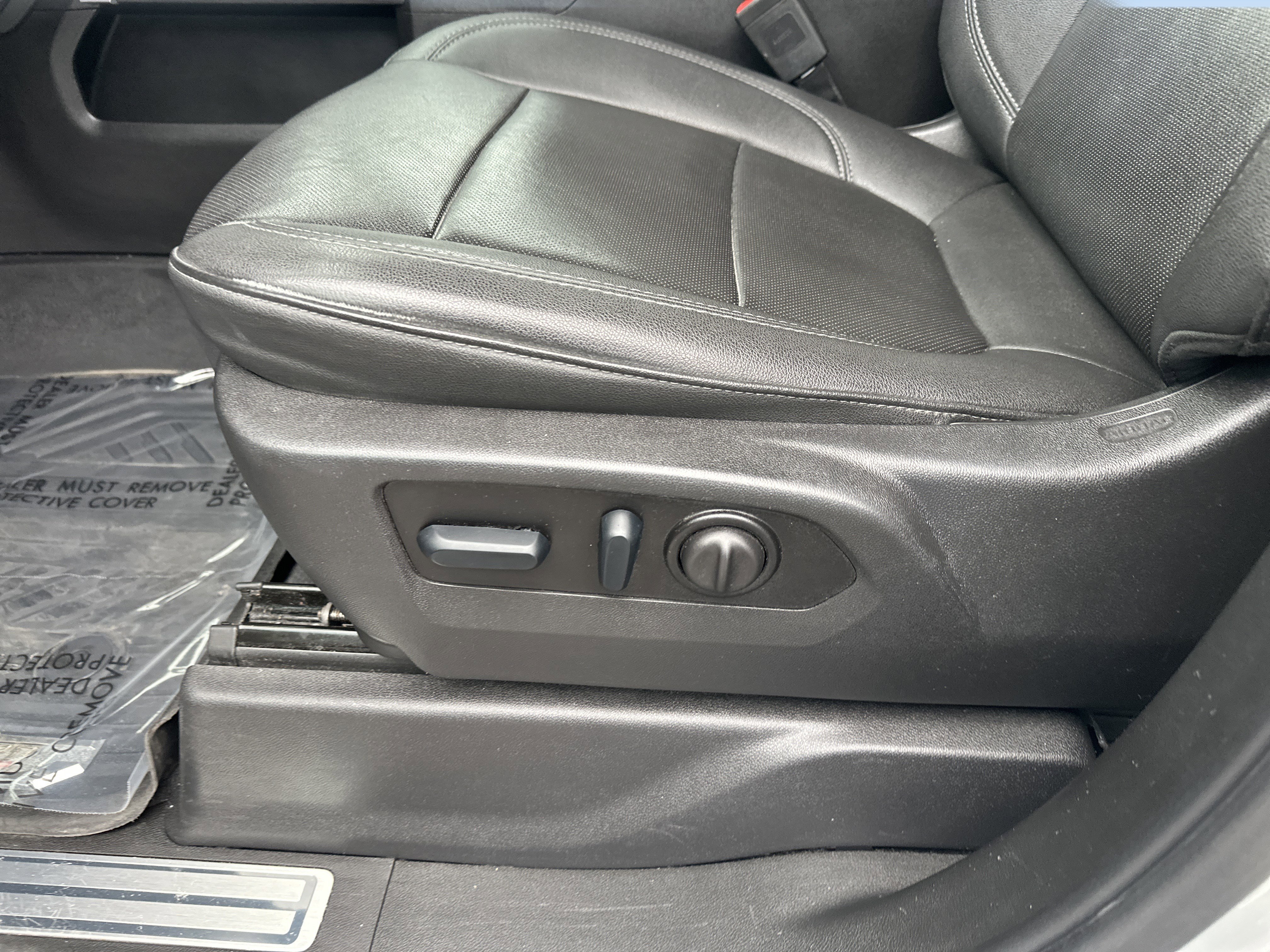 Certified 2023 Chevrolet Silverado 3500 LTZ image 14