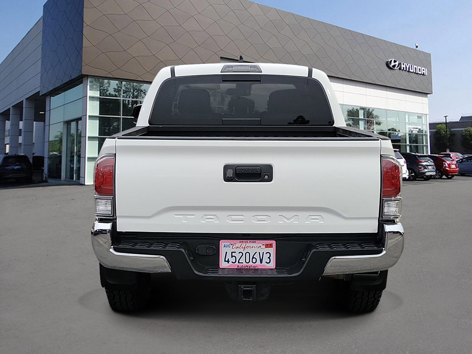 Used 2023 Toyota Tacoma TRD Off-Road w/ Black Out Package (TMS) image 4