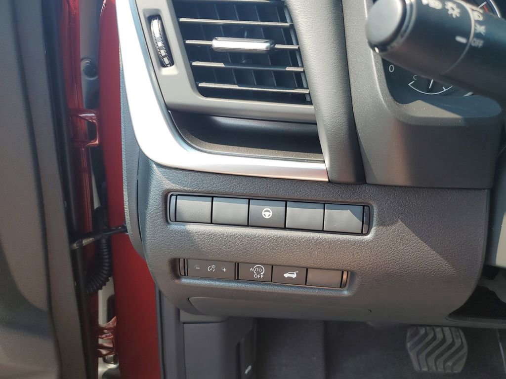 New 2026 Nissan Rogue SV image 25