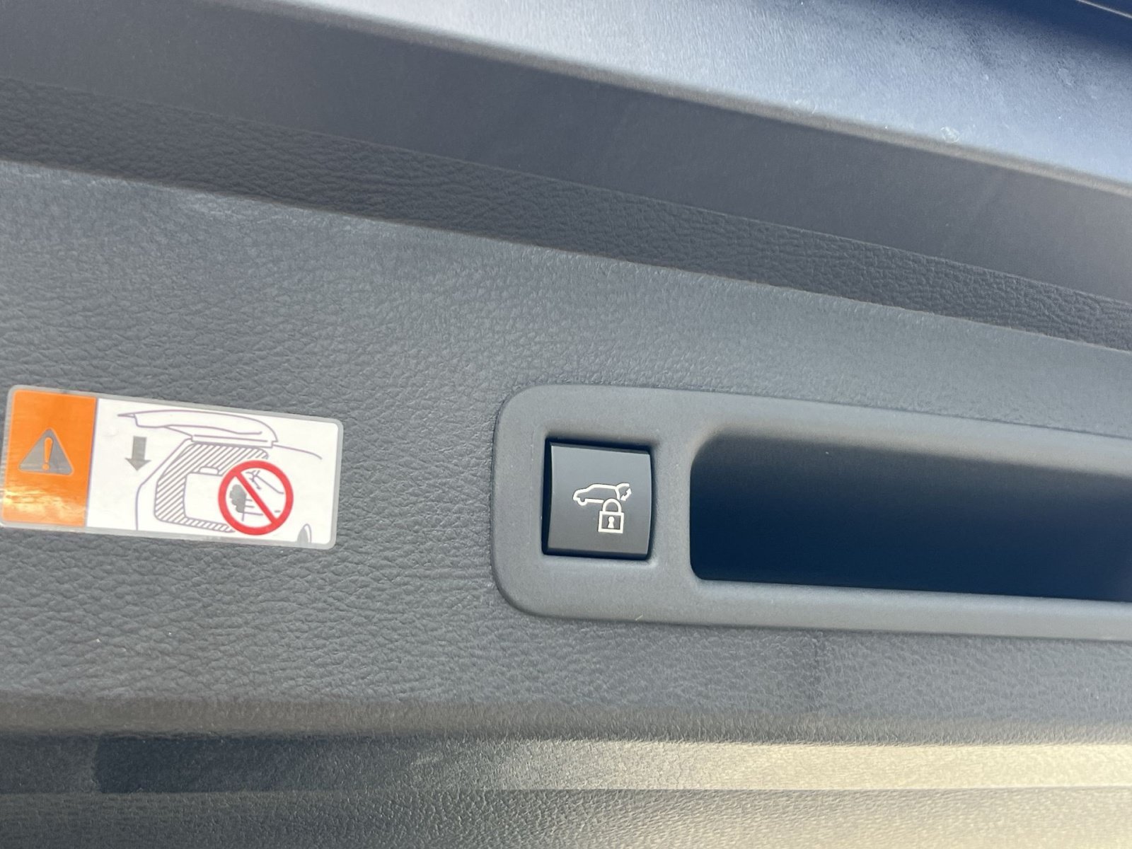 New 2026 Toyota Sienna XLE Woodland Edition AWD/4WD image 21