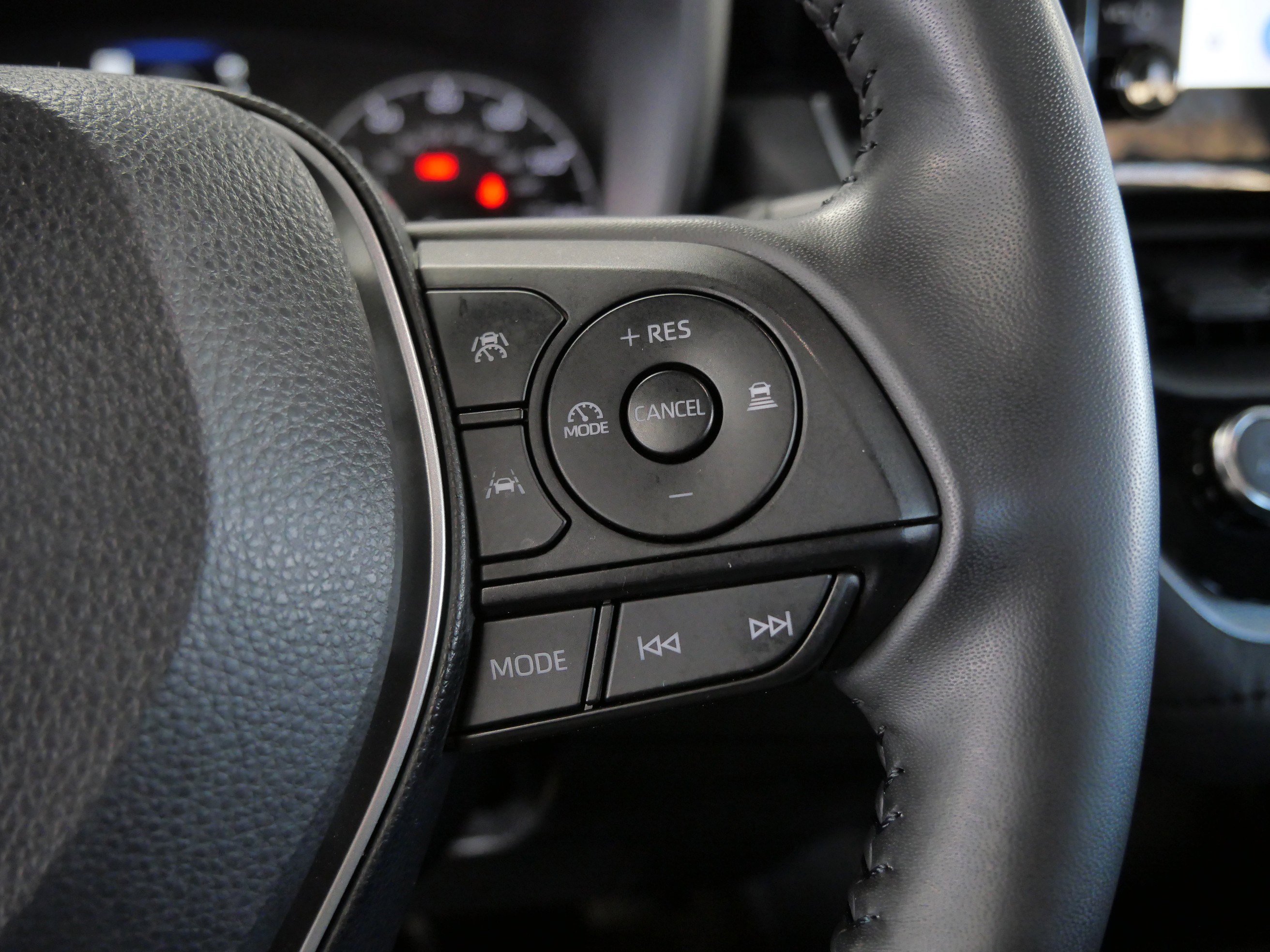 Certified 2023 Toyota Corolla SE w/ SE Premium Package image 29