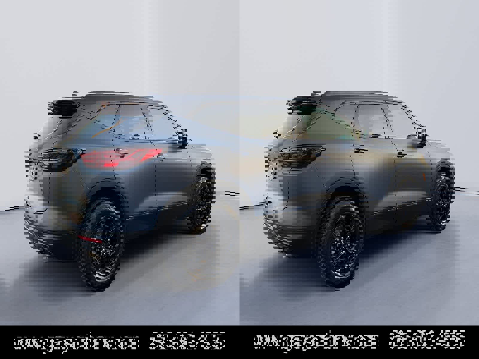 Used 2023 Chevrolet Blazer LT w/ Midnight/Sport Edition image 3