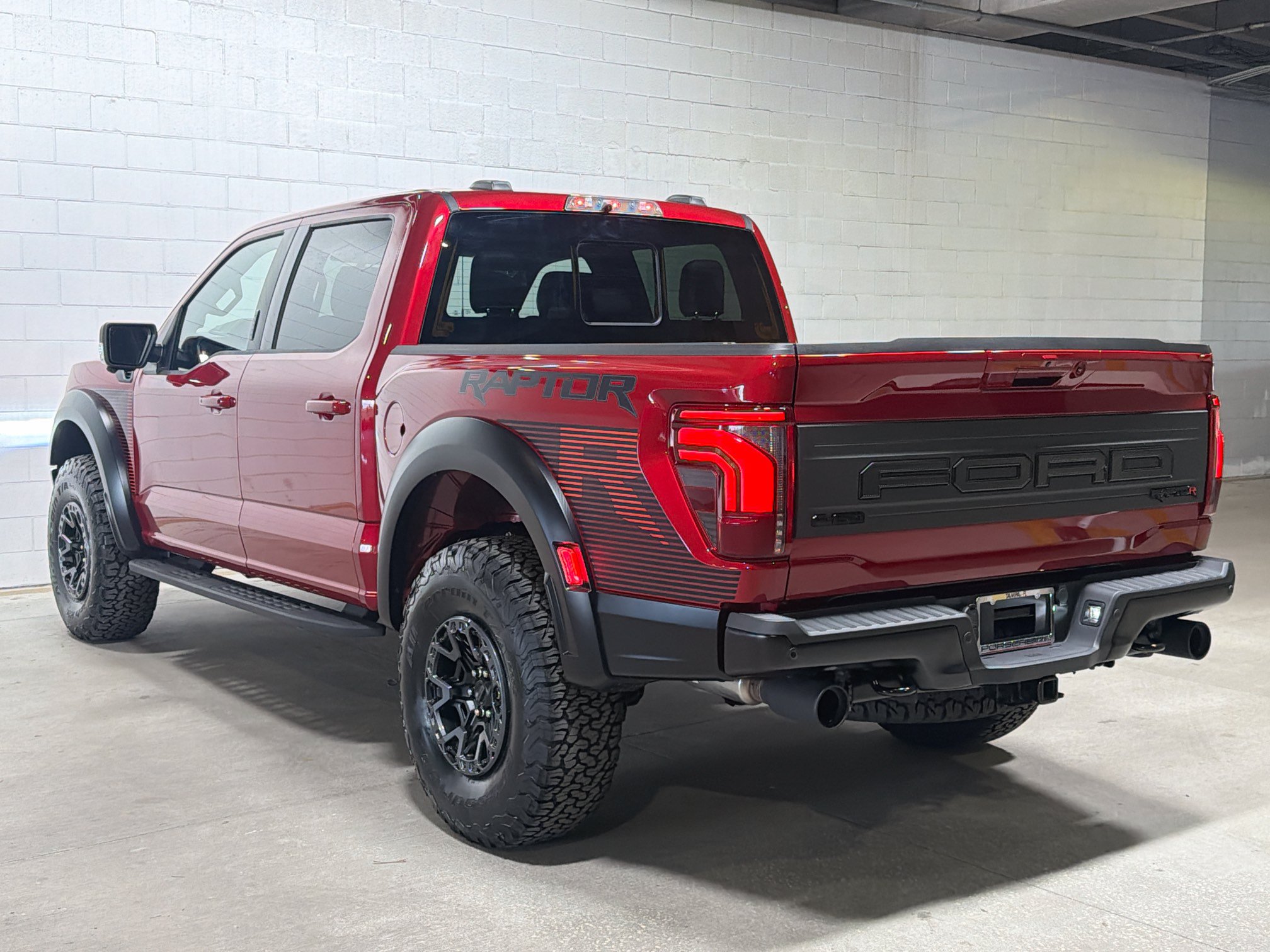 Used 2024 Ford F150 Raptor w/ Equipment Group 803A Raptor R AWD/4WD image 3