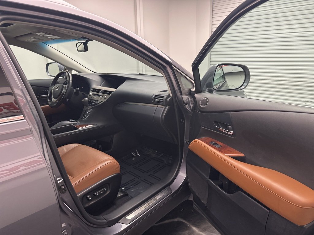 Used 2015 Lexus RX 450h AWD image 8