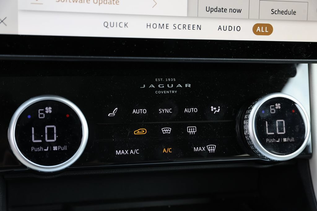 Certified 2026 Jaguar F-PACE R-Dynamic S AWD/4WD image 26