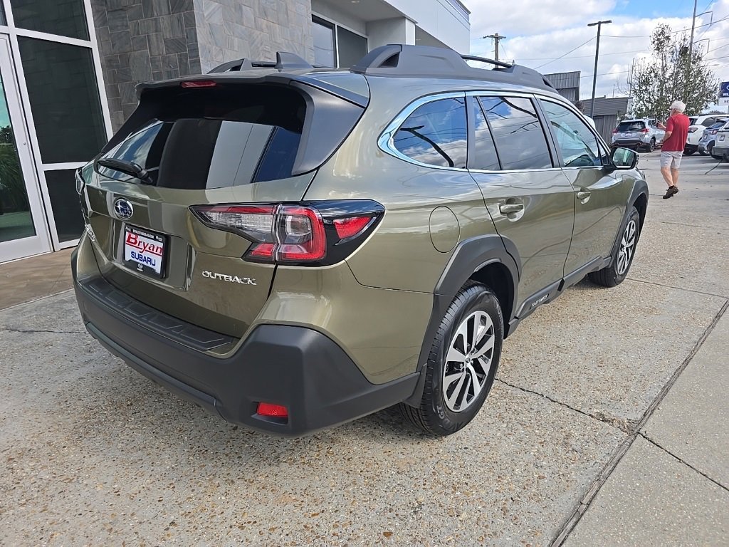 Certified 2025 Subaru Outback Premium image 21