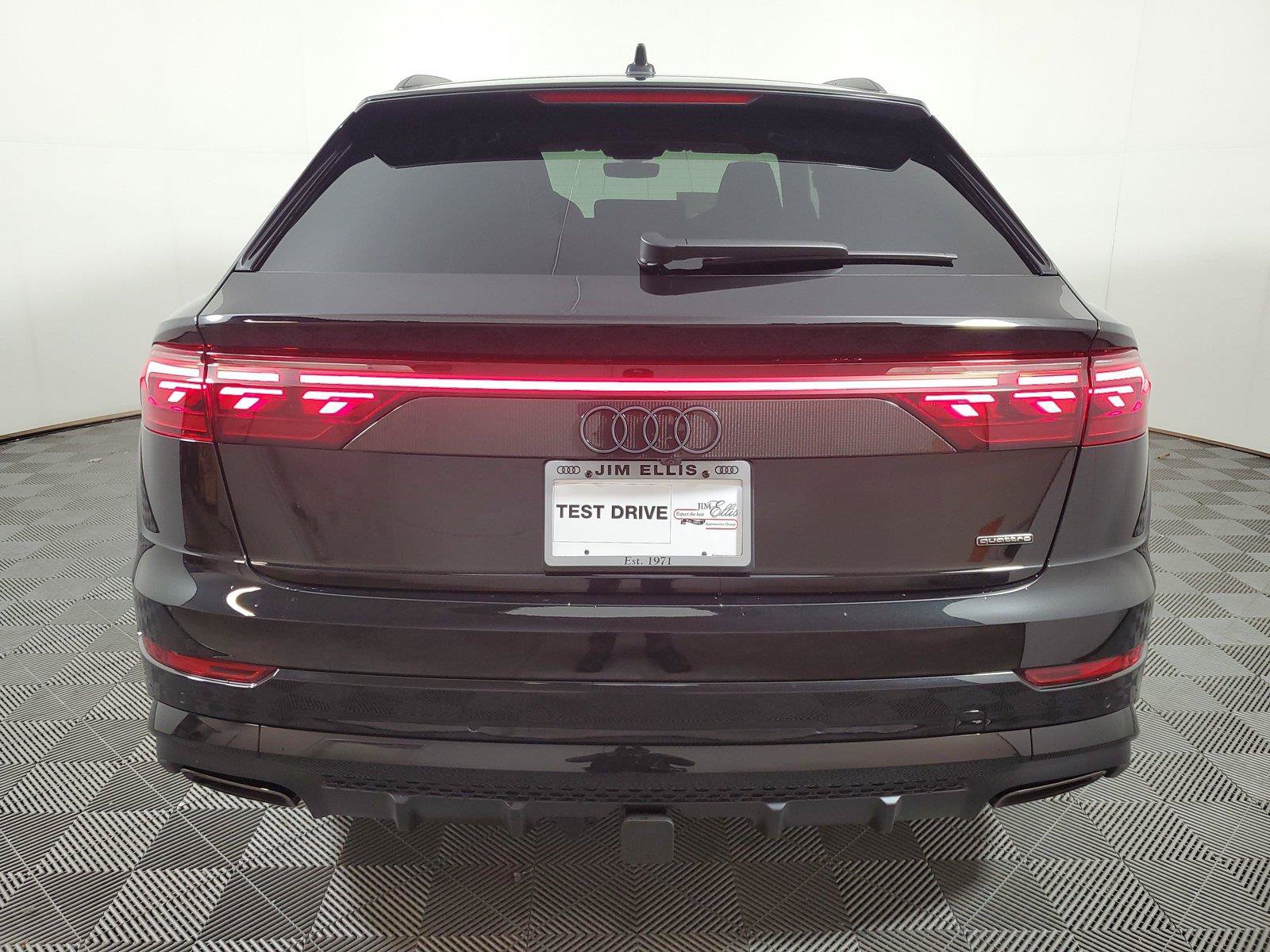 New 2026 Audi Q8 Prestige AWD/4WD image 6