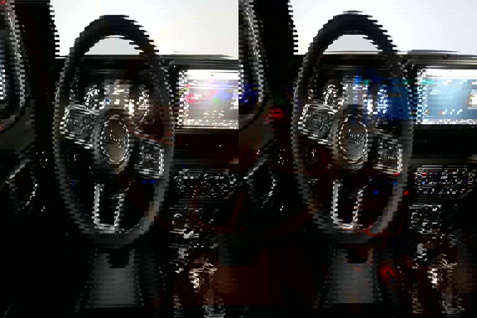 Used 2024 Jeep Wrangler High Altitude image 15