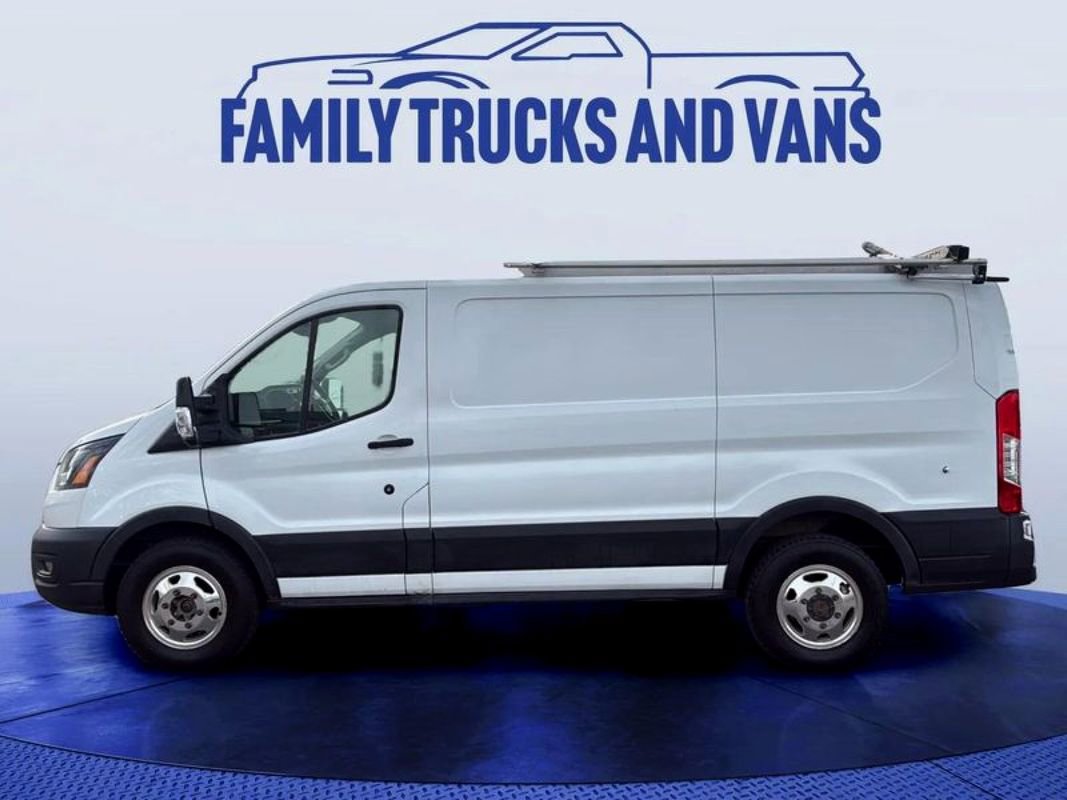 Used 2020 Ford Transit 250 Low Roof AWD image 2