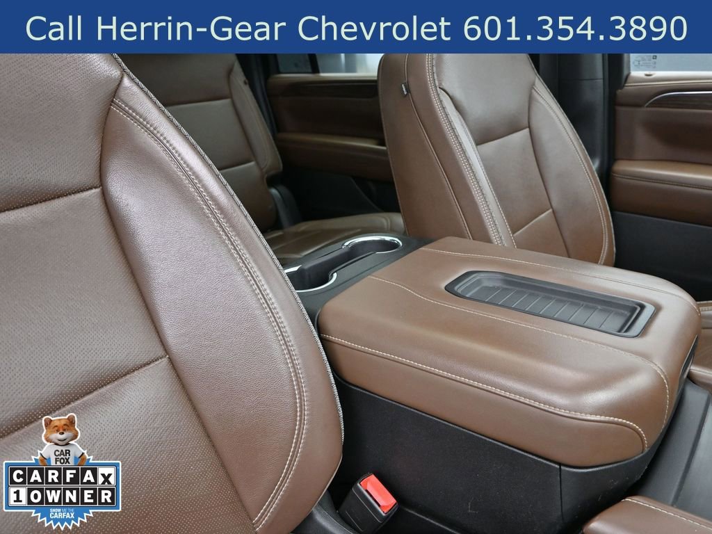 Used 2023 Chevrolet Suburban High Country image 27