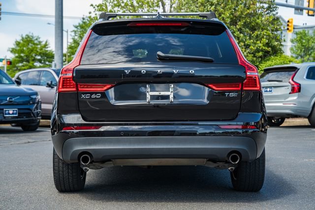 Used 2021 Volvo XC60 T5 Momentum w/ Advanced Package AWD/4WD image 6
