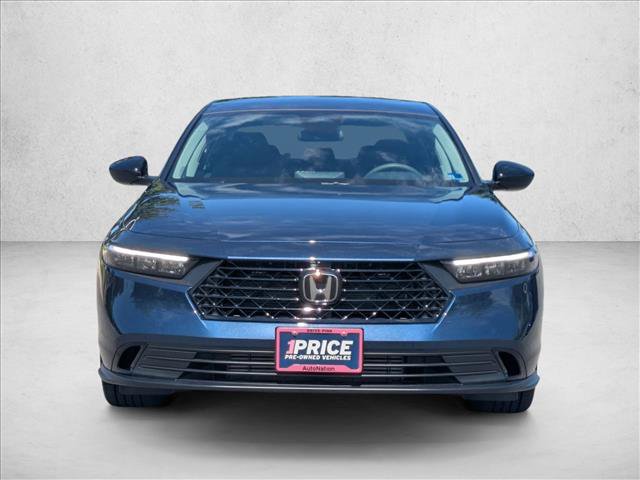 Certified 2025 Honda Accord SE image 2