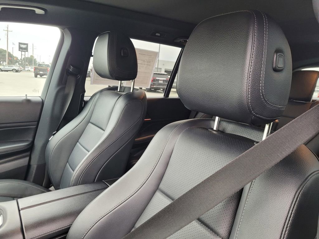 Used 2022 Mercedes-Benz GLS 450 4MATIC image 17