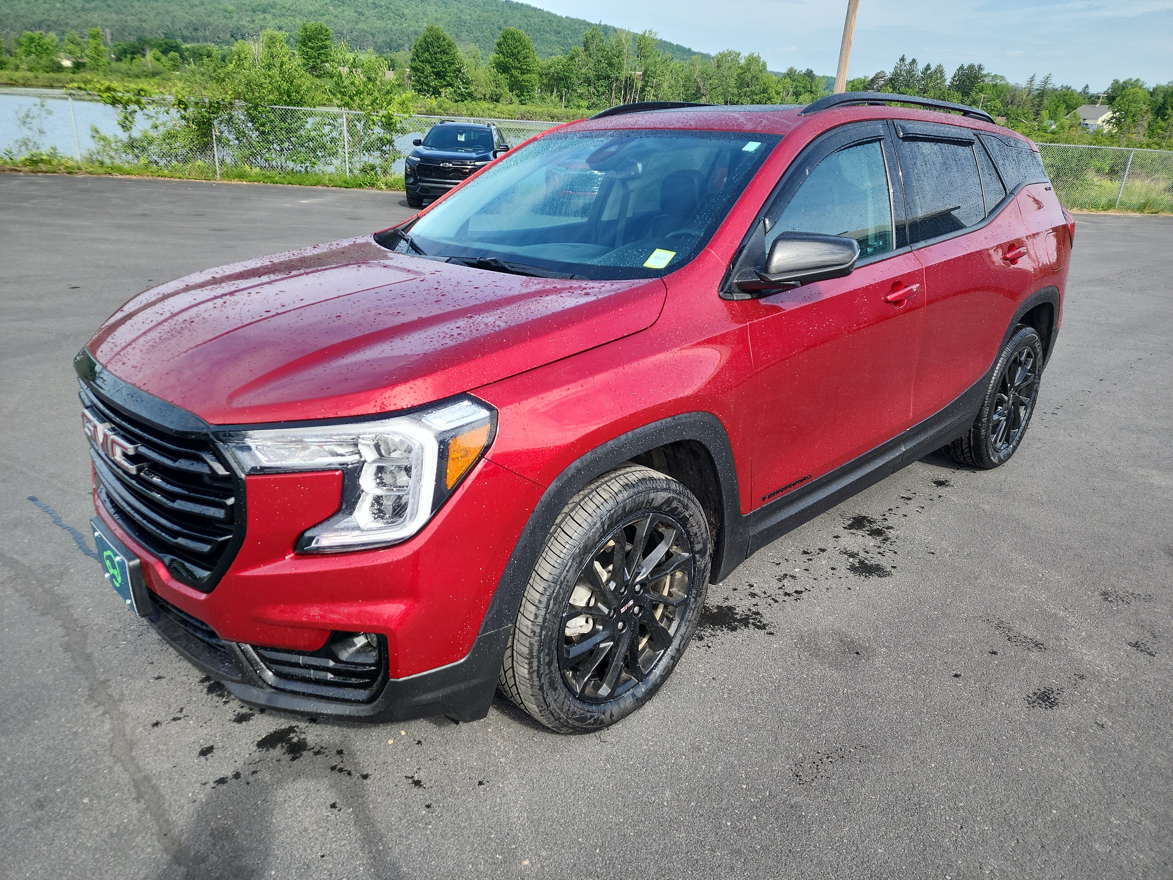 Certified 2023 GMC Terrain SLT w/ Elevation Edition AWD/4WD image 4