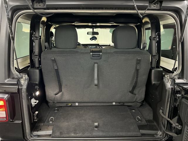 Used 2021 Jeep Wrangler Sport image 24