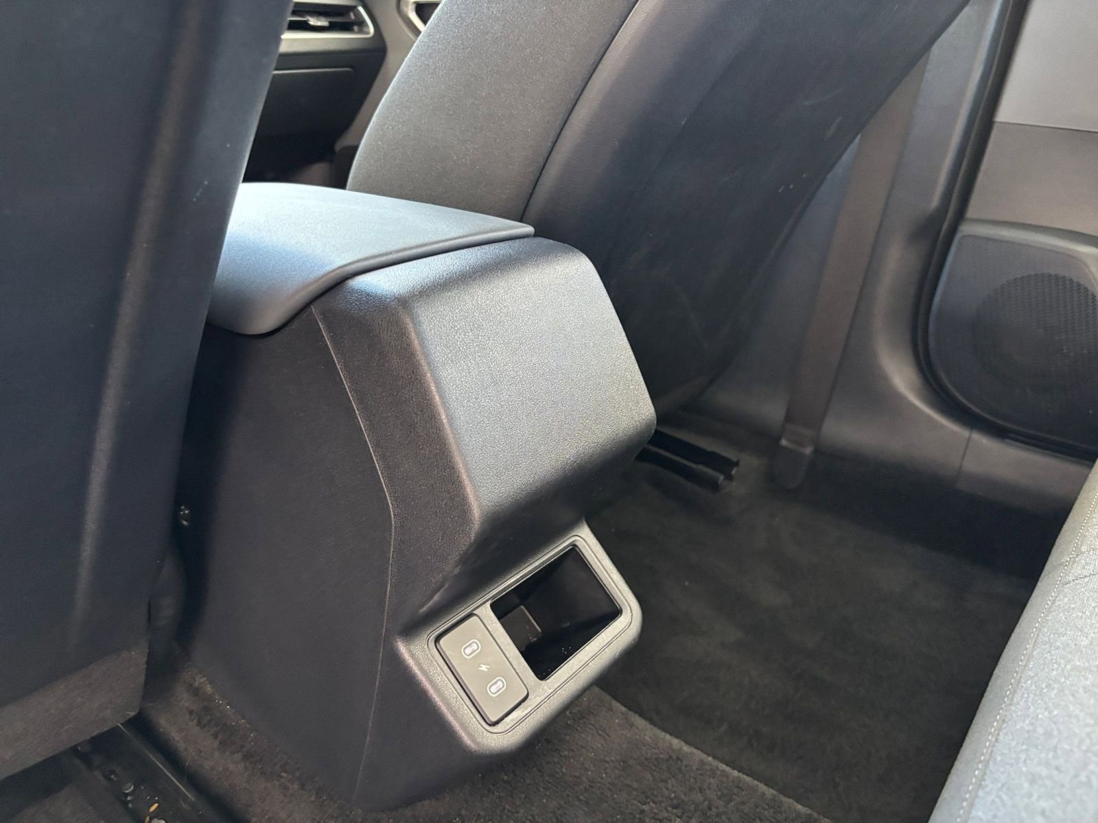 Used 2025 Kia K4 FWD image 23