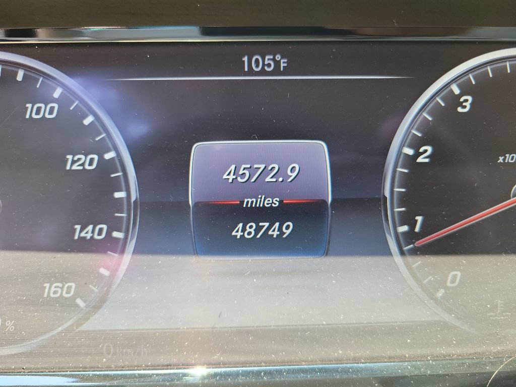 Used 2017 Mercedes-Benz S 550 4MATIC Sedan image 25