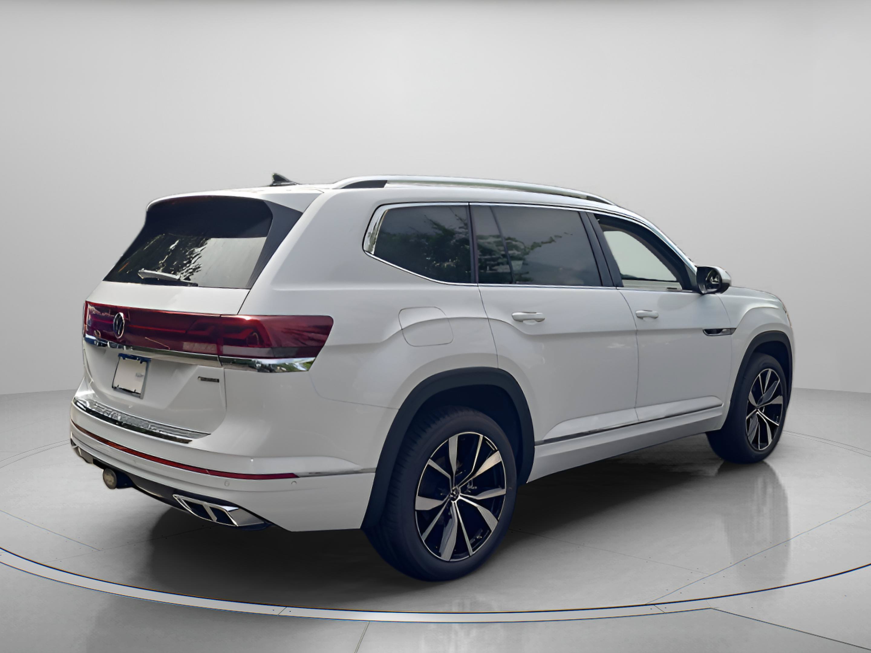New 2026 Volkswagen Atlas SEL Premium R-Line AWD/4WD image 5
