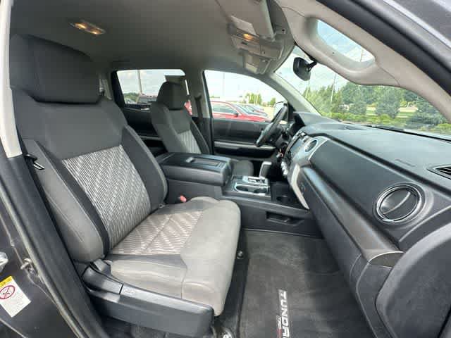 Used 2018 Toyota Tundra SR5 w/ TRD Off Road Package AWD/4WD image 18